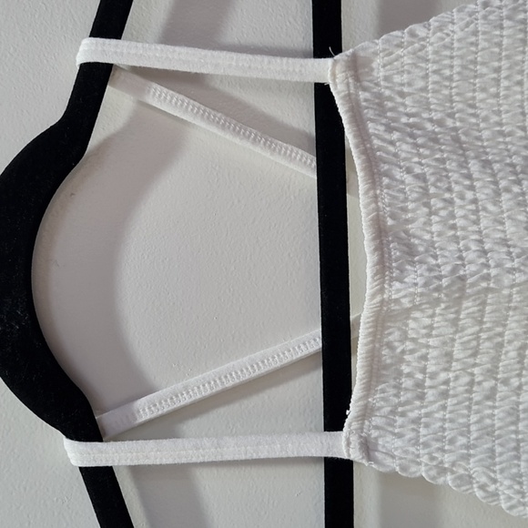 NWT HOLLISTER Tank Top - Picture 6 of 14